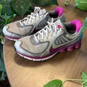 Nike shox 6.5